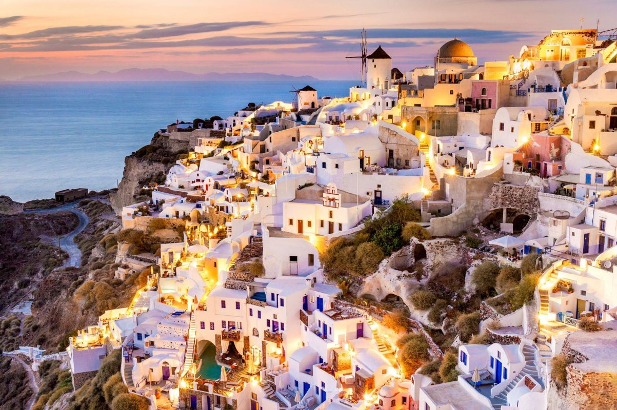 Oia in Santorini